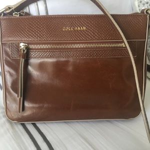 Vintage Cole Haan crossbody bag